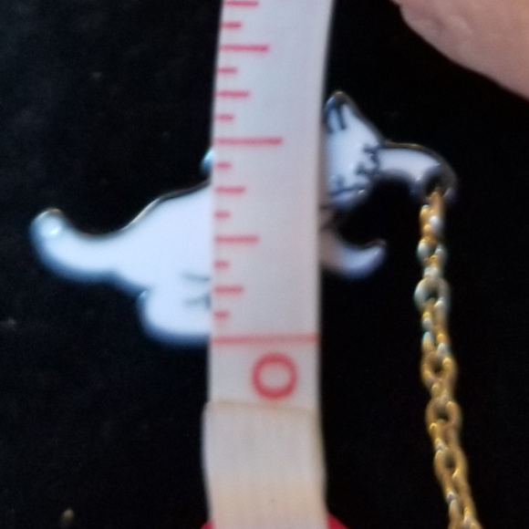 RESERVED NWT White Kitty Playing "Pearl" Ball Pin - Picture 3 of 8